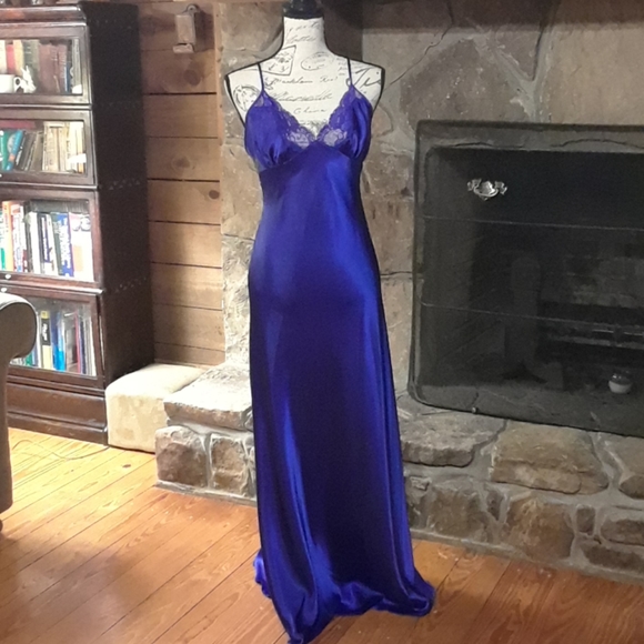 Shirley of Hollywood Other - Shirley of Hollywood blue gown